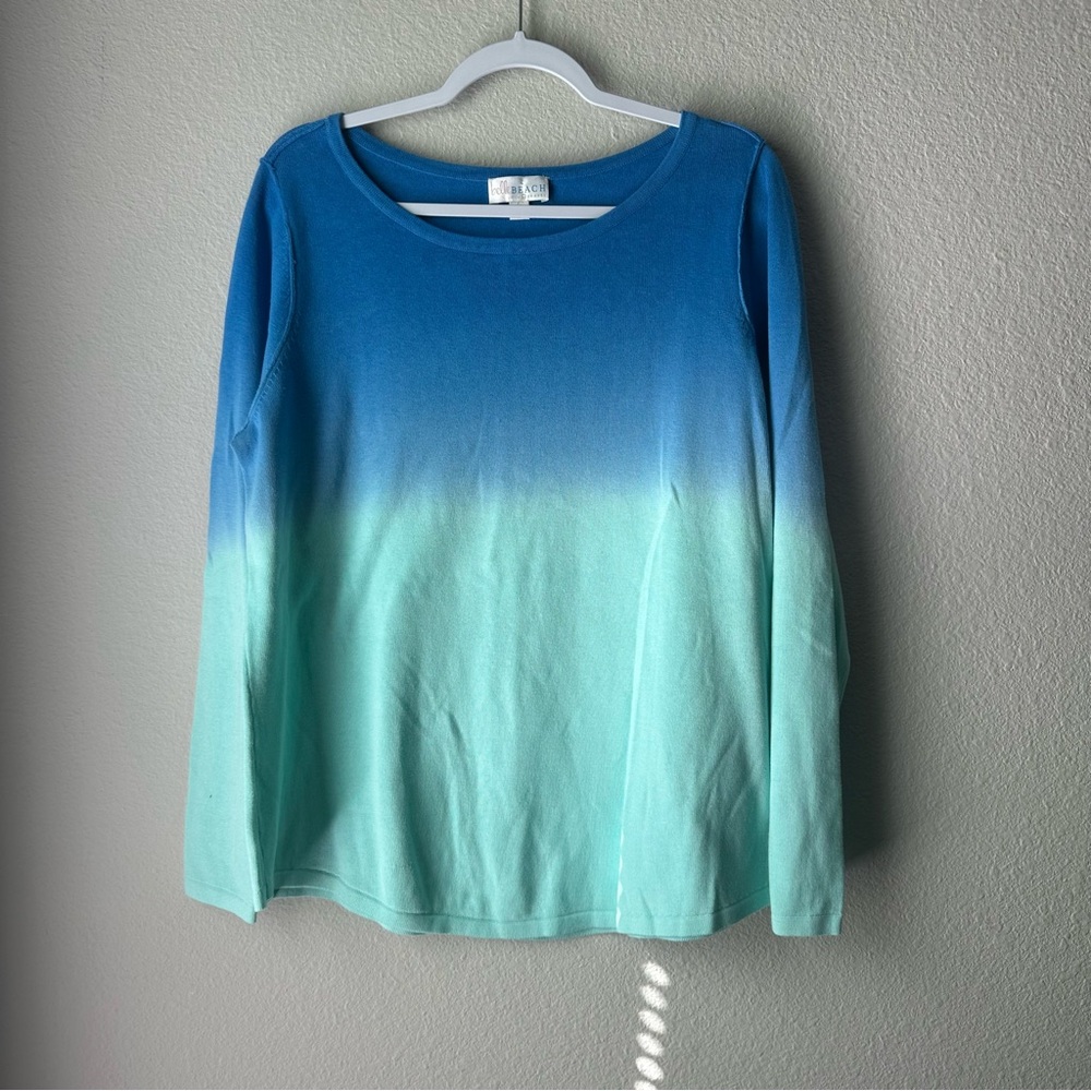 Gradient Blue and Green Long Sleeve Top